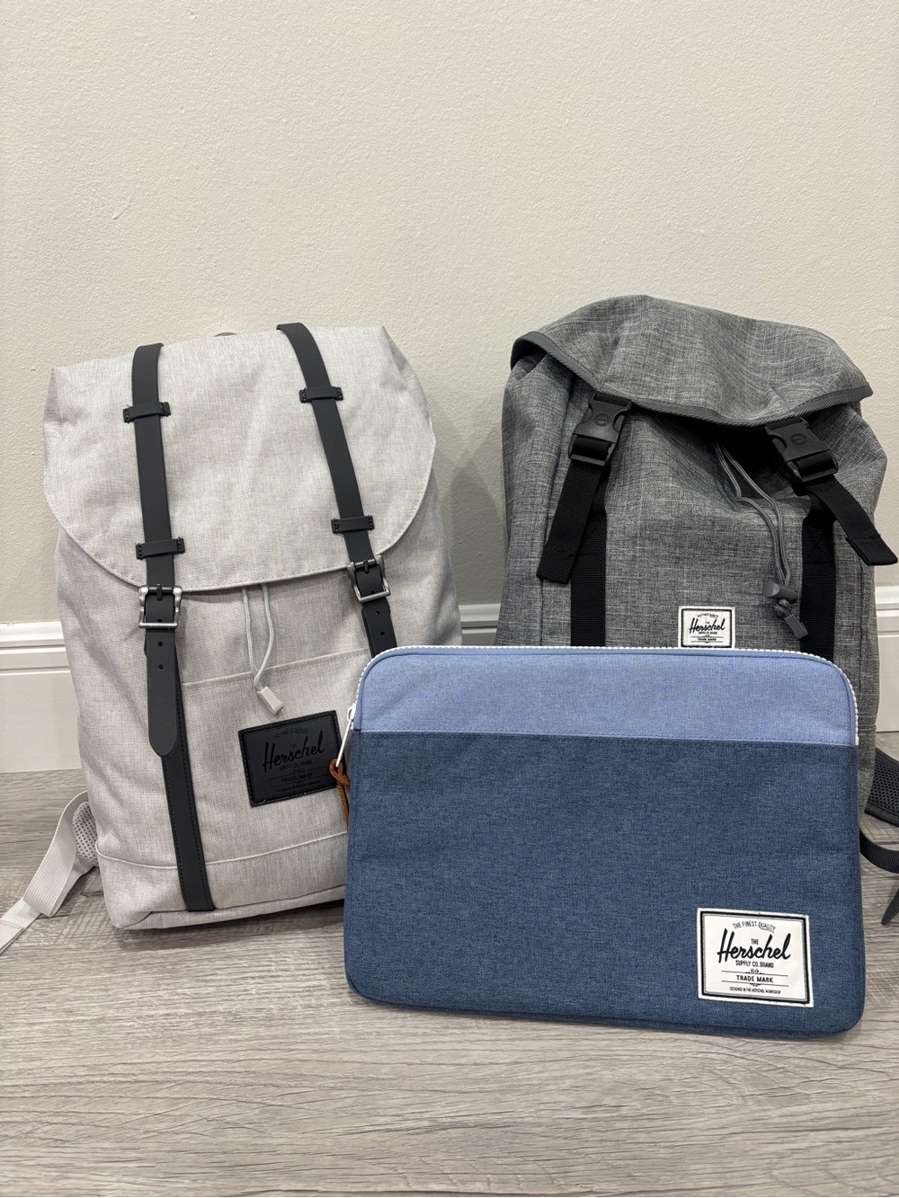 Herschel Supply Co. Backback bundle